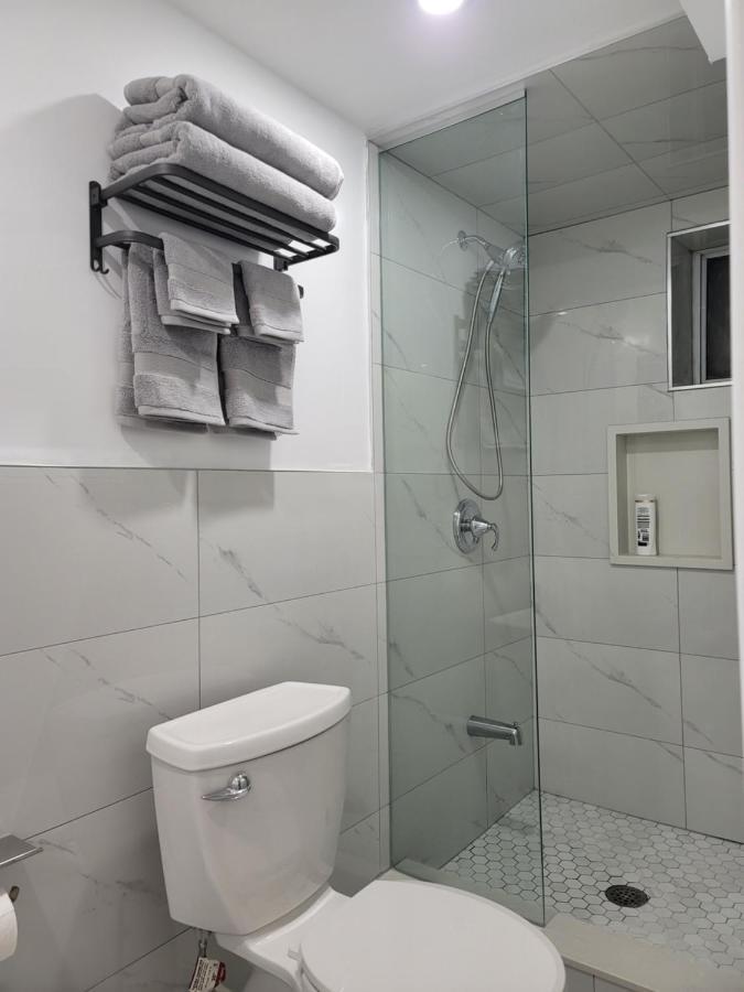 Tononhouse Διαμέρισμα Τορόντο Εξωτερικό φωτογραφία